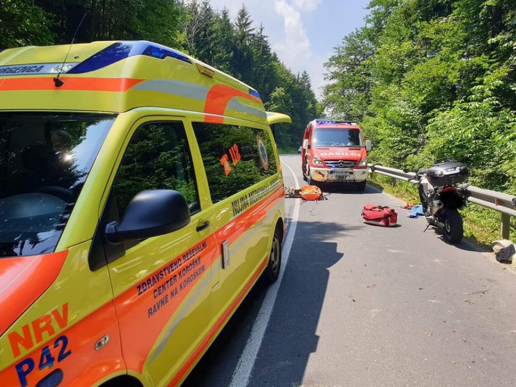 Nesreča motoristke na Selah